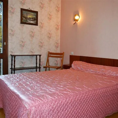 3p Pour 6 Pers Avec Parking Et Cuisine Equipee, Expose Plein Sud, Pres Du Golf - Fr-1-580-32 Apartment